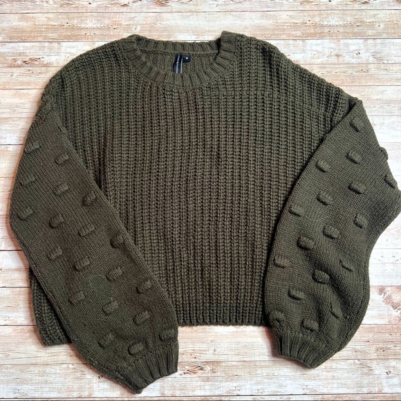 moon & madison Sweaters - 💚Moon & Madison olive sweater